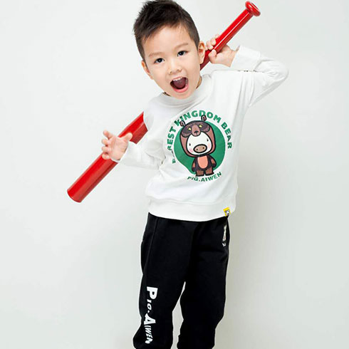 小豬艾文童裝-長袖圓領衛(wèi)衣