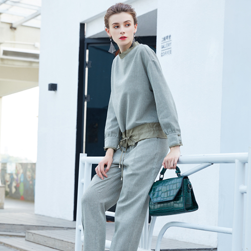 金蝶妮-長袖圓領休閑套裝