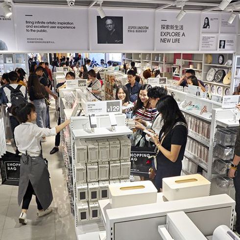 家簡生活精品時尚百貨-店內(nèi)營銷情景