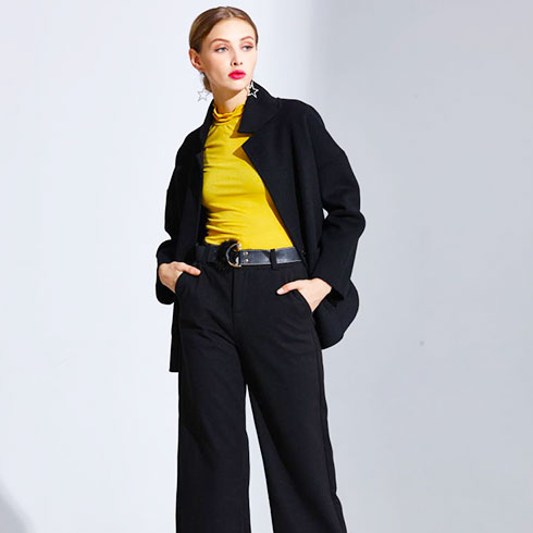 艾米女裝-短款毛呢外套