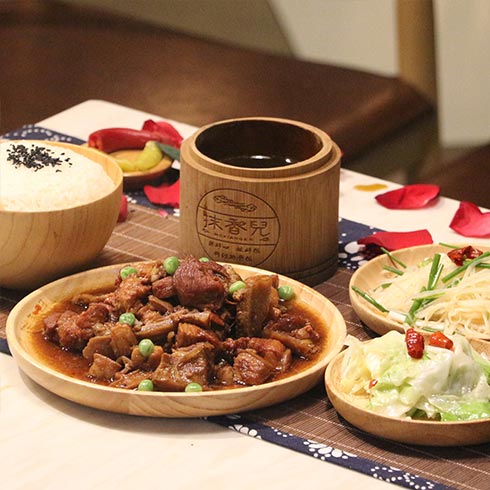 抹香兒排骨飯-特色牛腩飯?zhí)撞?/>
                                        <span>抹香兒排骨飯-特色牛腩飯?zhí)撞?/span>
                                    </li>
                                </ul>
                                <div   id=