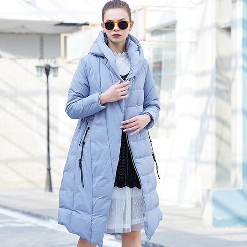 金蝶茜妮女裝-帶帽中長(zhǎng)款羽絨服