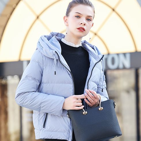 金蝶茜妮女裝-藍(lán)色短款羽絨服