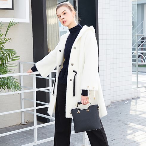 金蝶茜妮女裝-中長(zhǎng)款連帽針織衫