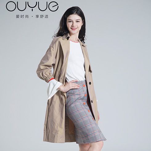 歐玥時(shí)尚女裝-卡其色風(fēng)衣