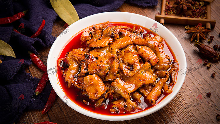 一只鴨腦殼-香辣鴨爪