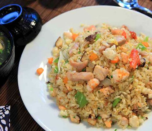 王記順-海鮮炒飯?zhí)撞?/>
                                        <span>王記順-海鮮炒飯?zhí)撞?/span>
                                    </li>
                                </ul>
                                <div   id=