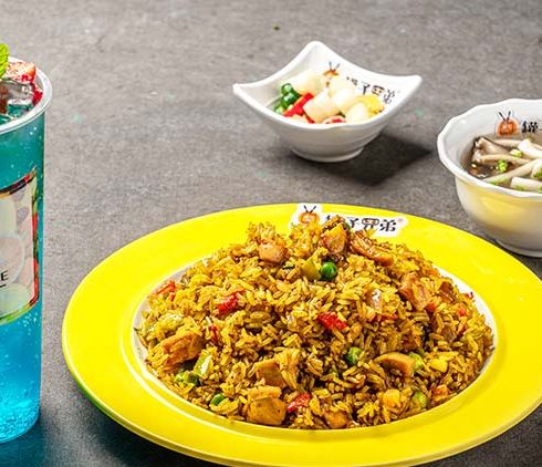 罐子兄弟茶油炒飯-咖喱雞炒飯?zhí)撞?/>
                                        <span>罐子兄弟茶油炒飯-咖喱雞炒飯?zhí)撞?/span>
                                    </li>
                                </ul>
                                <div   id=