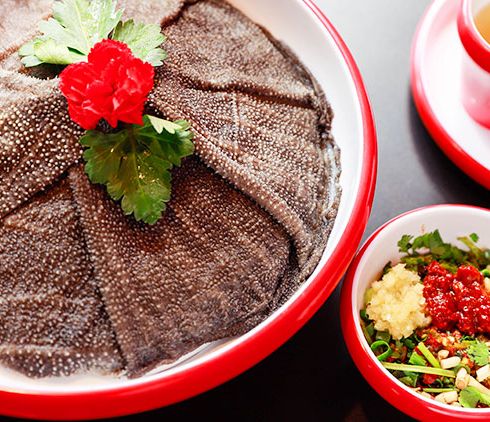 至魚手打魚丸火鍋-毛肚