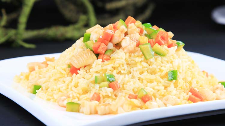 自由兄弟茶油炒飯-脆口炒飯